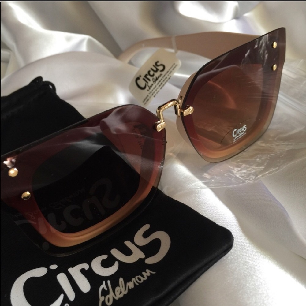 😎Tags! Circus by Sam Edelman Sunglasses/Case😎